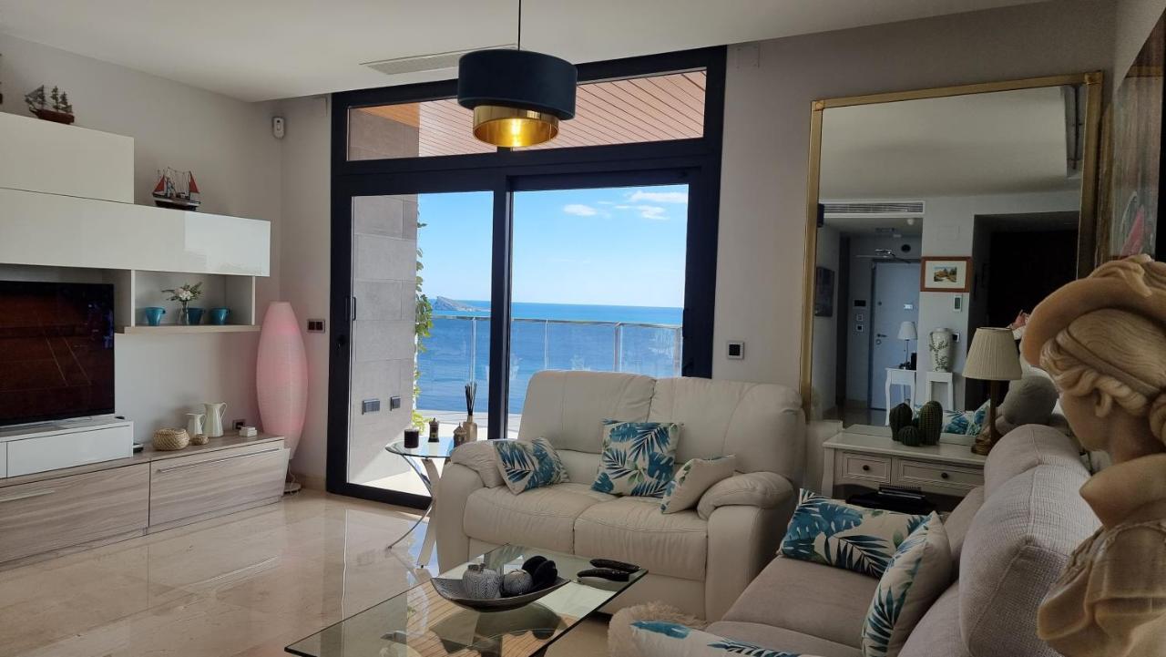 Sunset Waves Benidorm Julieta Vistas Al Mar Premium 200 Mt2 Con Jacuzzi En Terraza Apartment Exterior photo