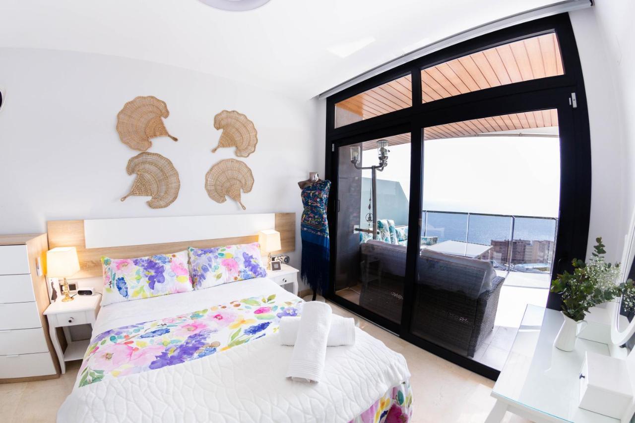 Sunset Waves Benidorm Julieta Vistas Al Mar Premium 200 Mt2 Con Jacuzzi En Terraza Apartment Exterior photo